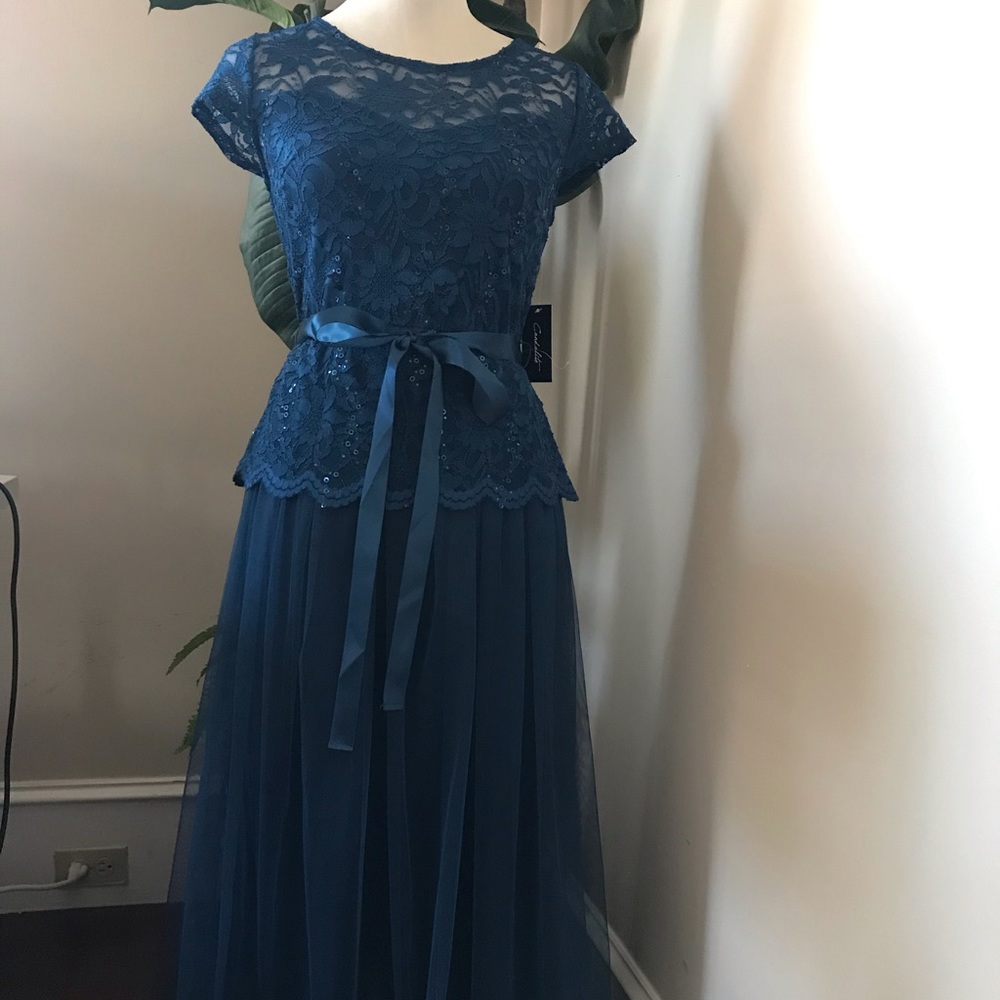 Candalite Lace Dress